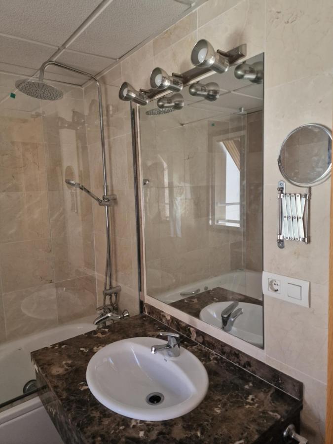 Picasso Apartment Malaga Luaran gambar